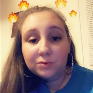 Meet your Posher, Jillian